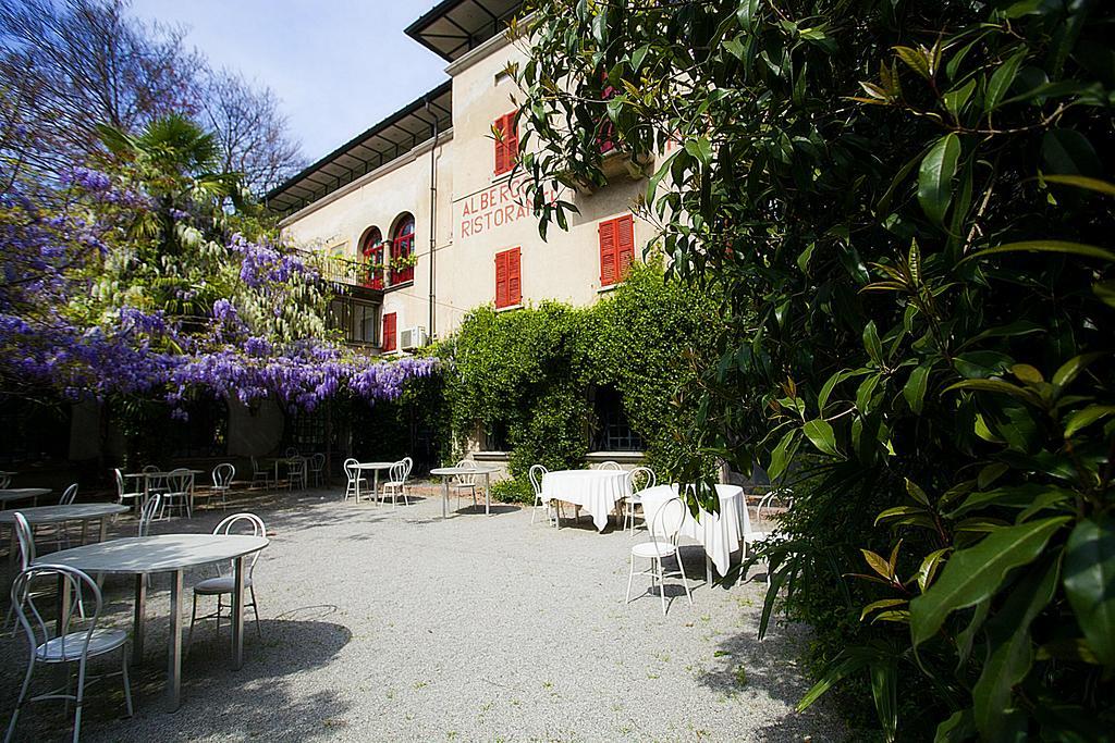 Albergo Ristorante Madonnina Cantello Exterior foto