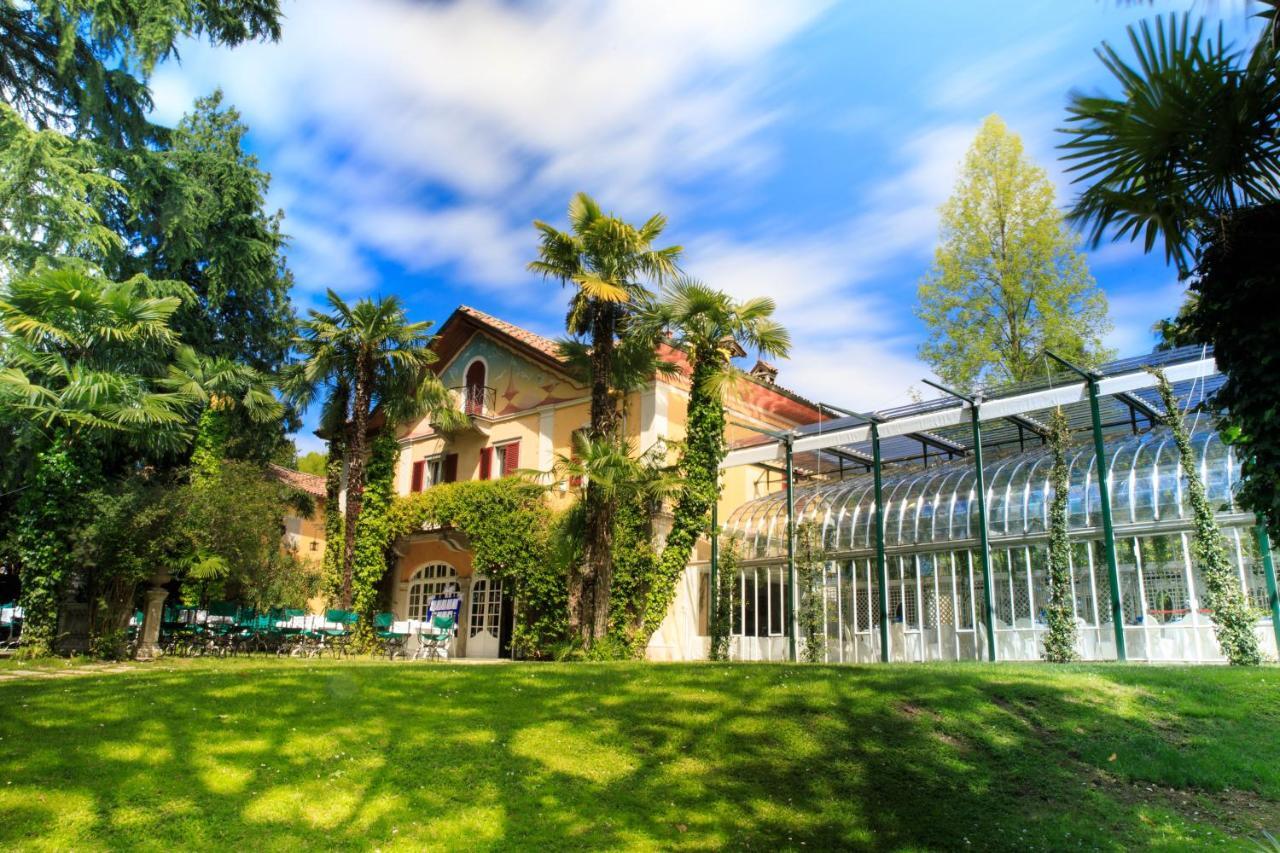 Albergo Ristorante Madonnina Cantello Exterior foto